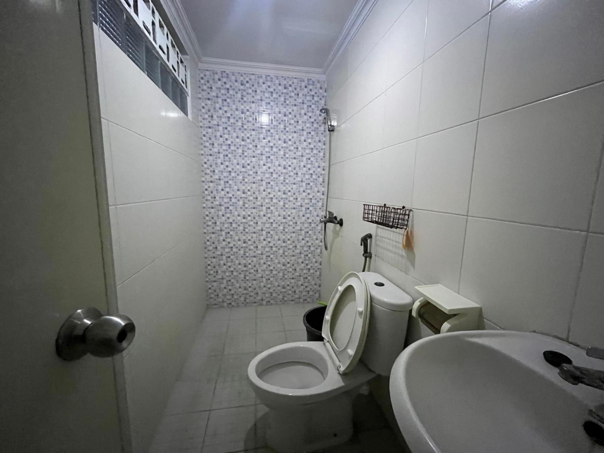 ג'קרטה Spot On 94142 Al Fatih Residence Syariah 2 מראה חיצוני תמונה