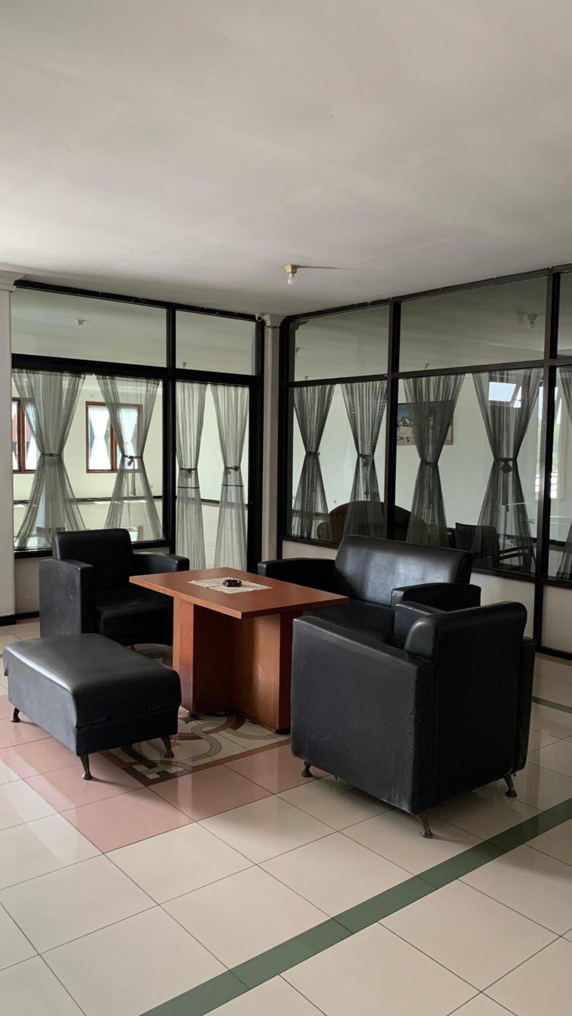 ג'קרטה Spot On 94142 Al Fatih Residence Syariah 2 מראה חיצוני תמונה